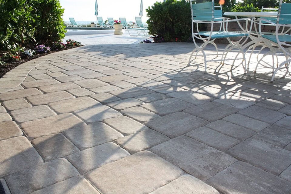 Three Piece Random Mega Stone » Accurate Pavers