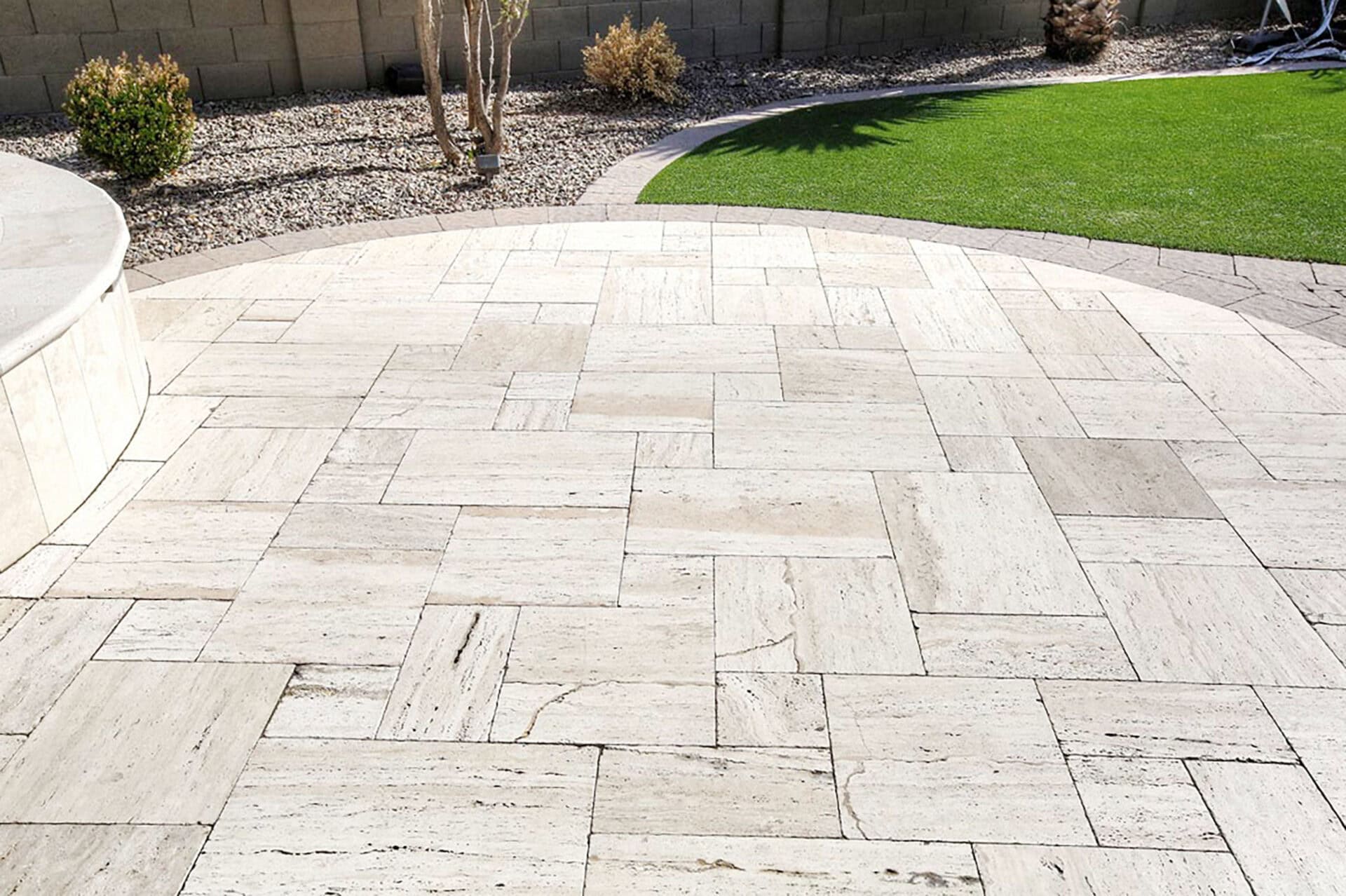 travertine pool deck