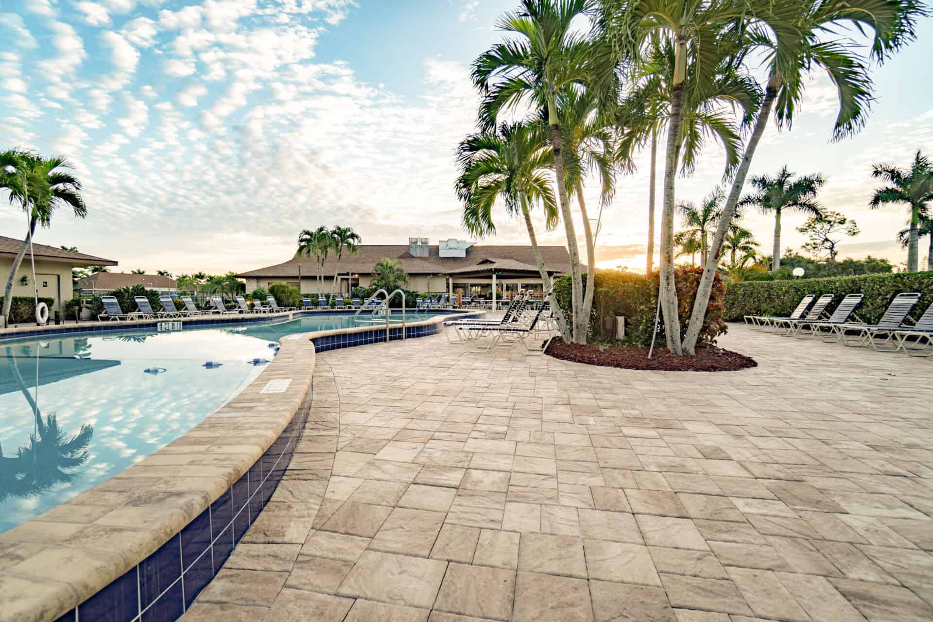 paved pool deck by accurate pavers